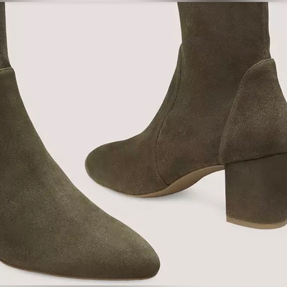 Brand new Stuart Weitzman bootie- Size 7 - Picture 3 of 9